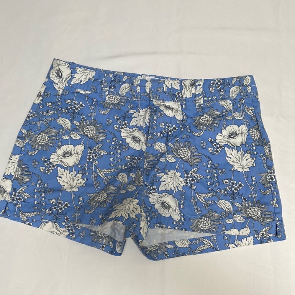 Gap Floral Shorts  Size 6